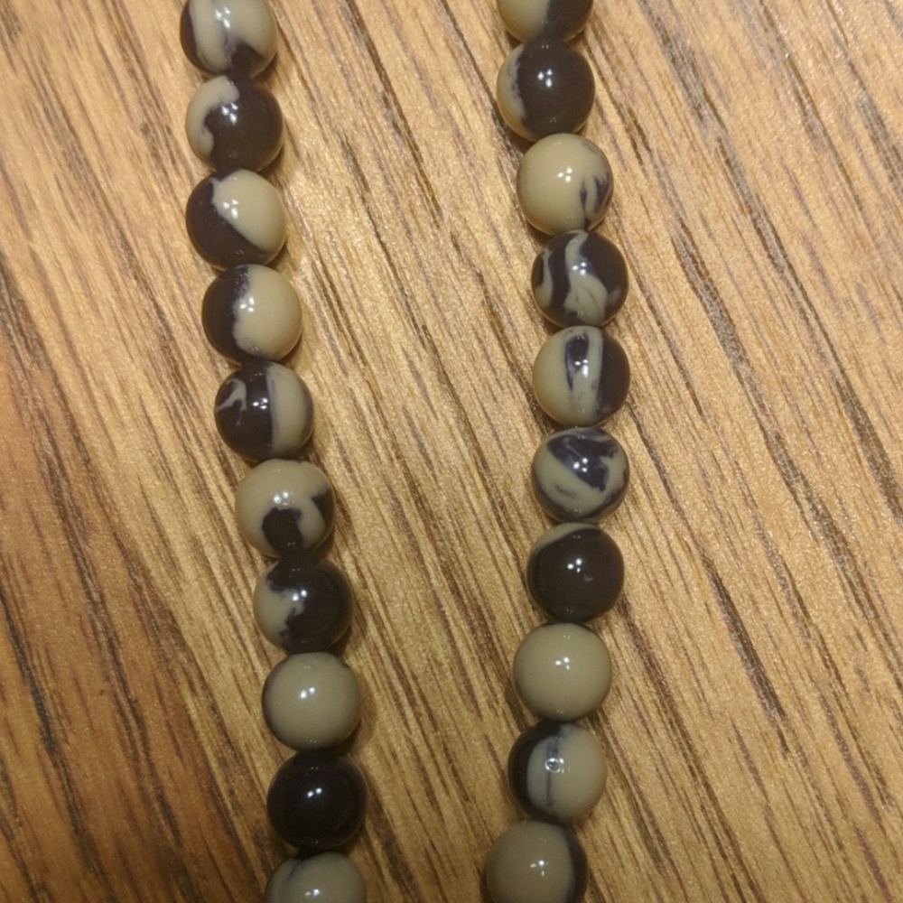 Neckaces - Picture 3 of 5